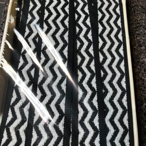 Black white dig zag trim curtain craft sewing 2” x 12 yards